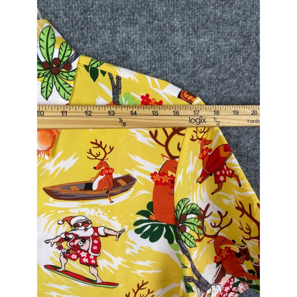 SSLR Christmas Hawaiian Shirt Mens Small Yellow Excellent Surfing Santa Reindeer - Picture 7 of 13